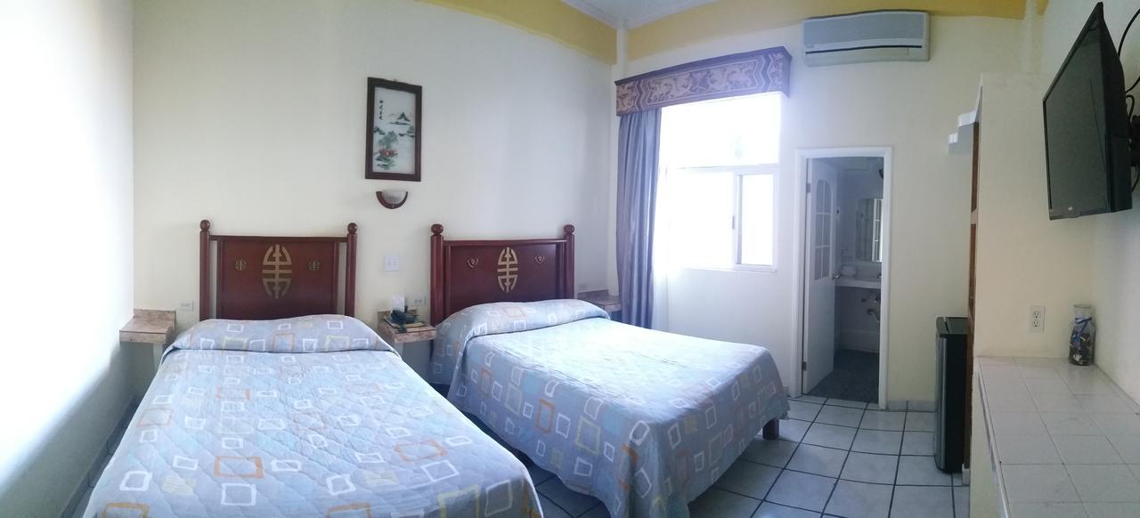 Hotel Pekin La Paz Buitenkant foto